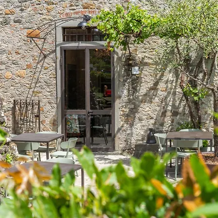 Lodge La Rocca Di Camporgiano